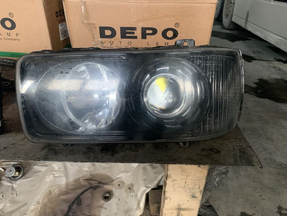 Продам фары на DAF 105 би лед