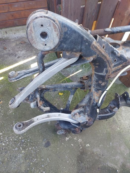 Заден мост Порше Кайен , Ауди Кю 7 , Фолксваген Туарег / Audi Q7 , VW