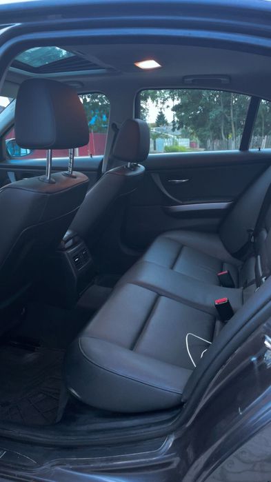 BMW E90 2.0 diesel, bine întreținut