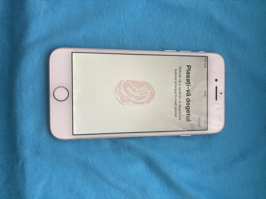 Iphone 8 alb 64gb . Stare perfecta.