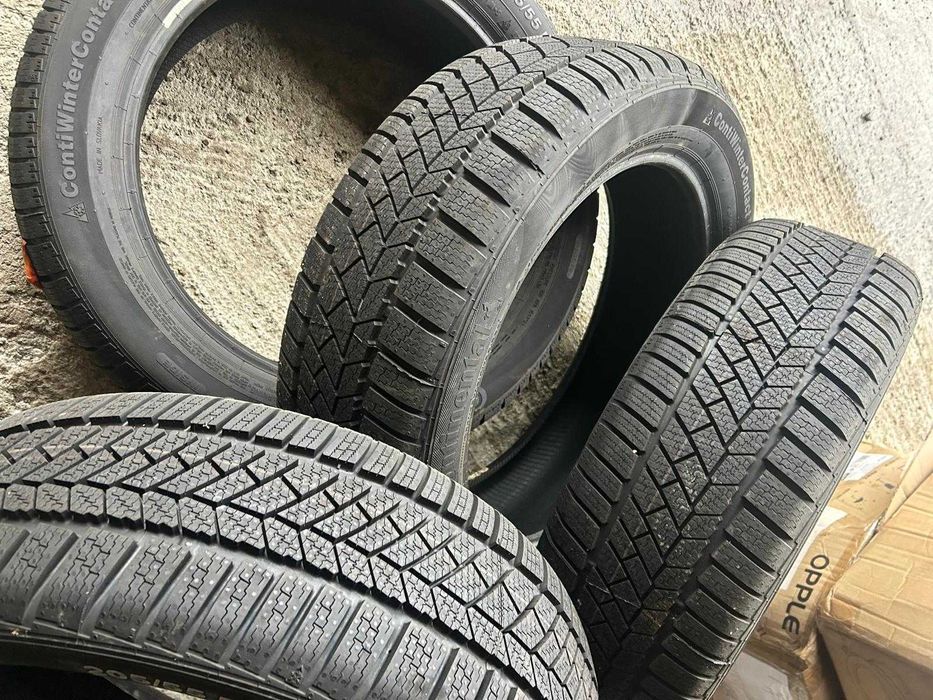 205/55R18 Continental