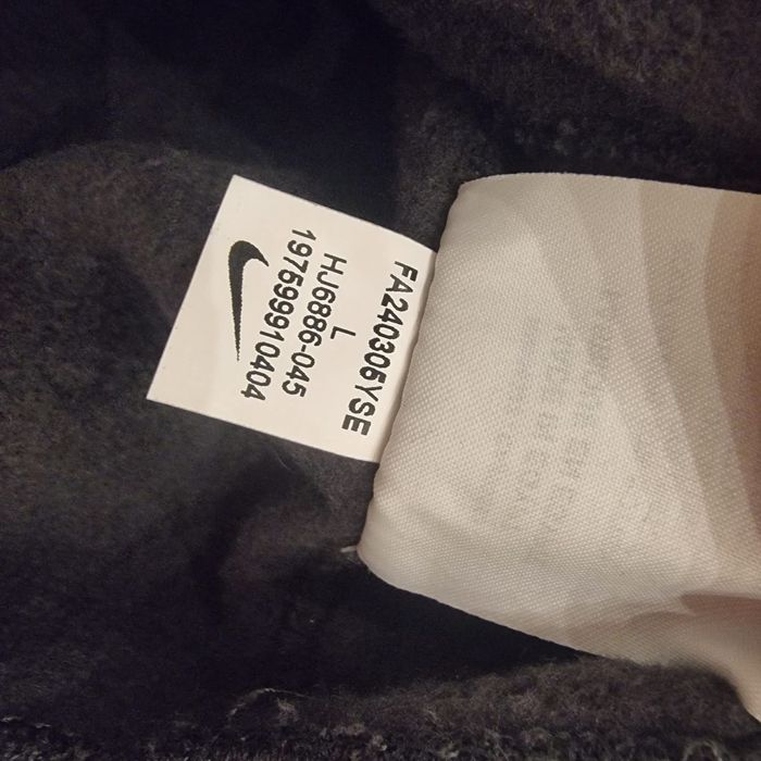 Bluzon Nike Mărimea L