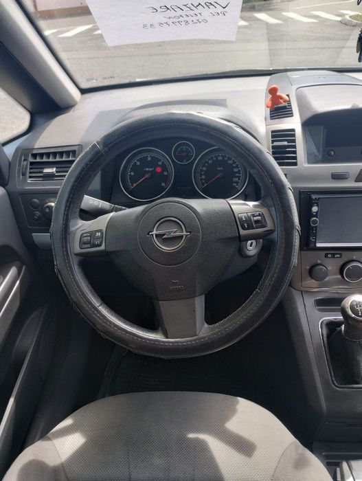 Opel Zafira B (2006) – 1.9 CDTI – 7 Locuri