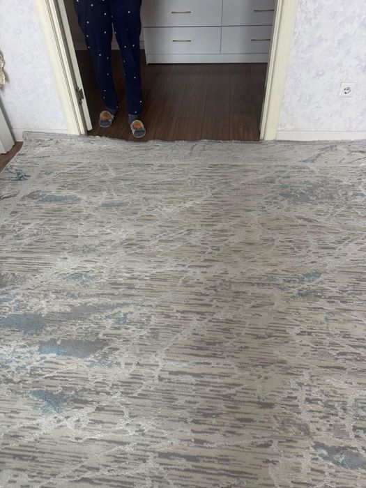 Ковры по 25.000 торг есть