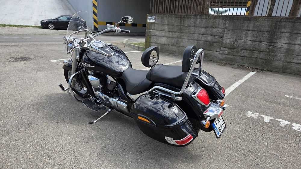 Suzuki Intruder VLR 1800 cc.