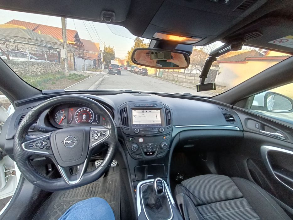 Opel insignia sport tourer