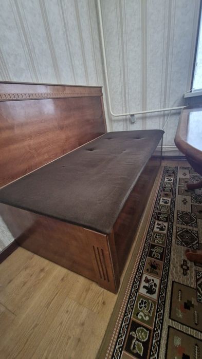 Диван тахта в отличном состоянии