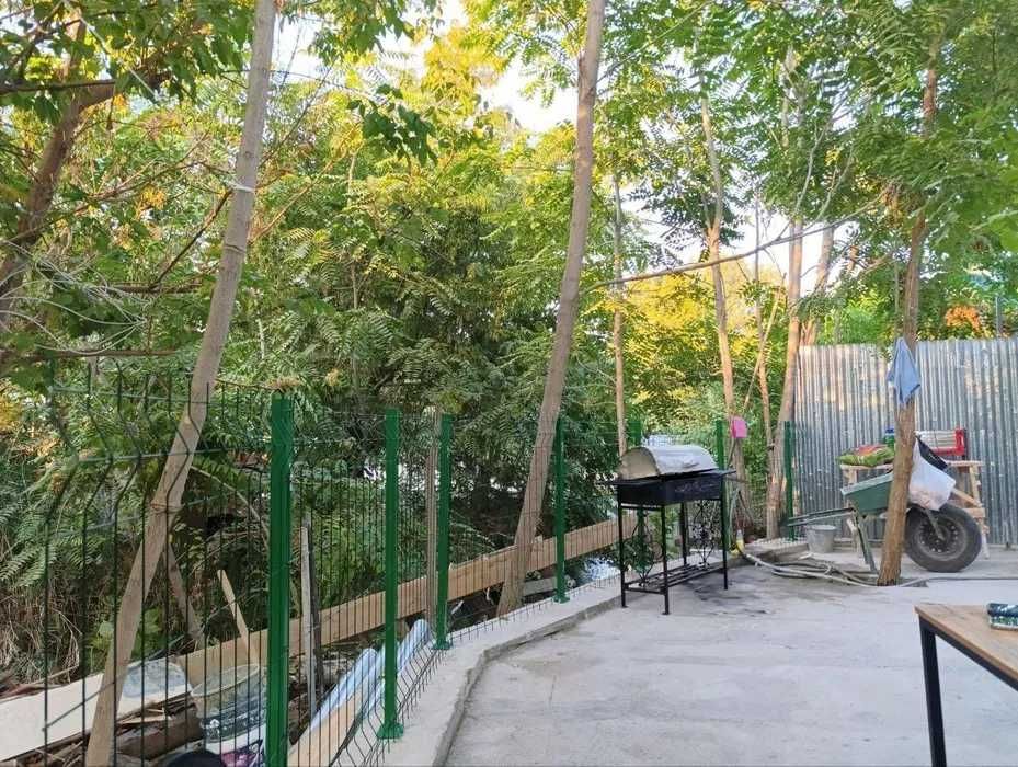 Срочно сдается дом 4 комнаты,2 сотки,Северный вокзал.