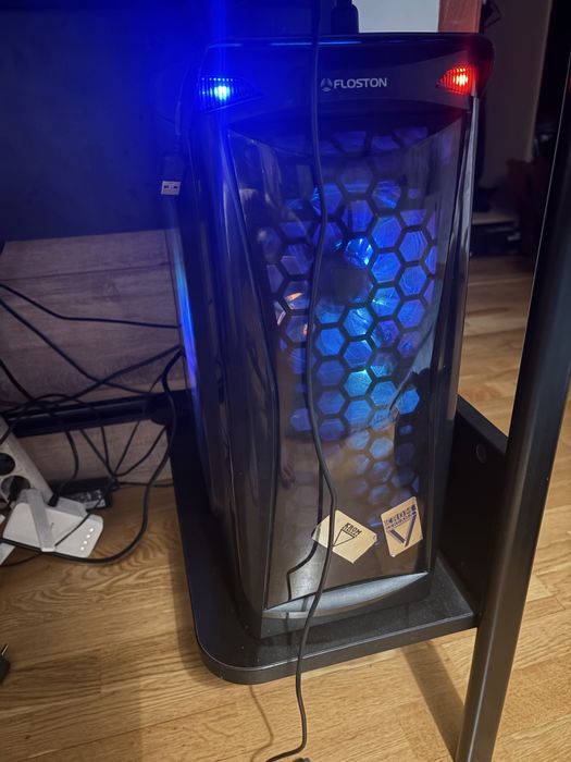 Vand pc office cu monitor asus 1TB spatiu ssd