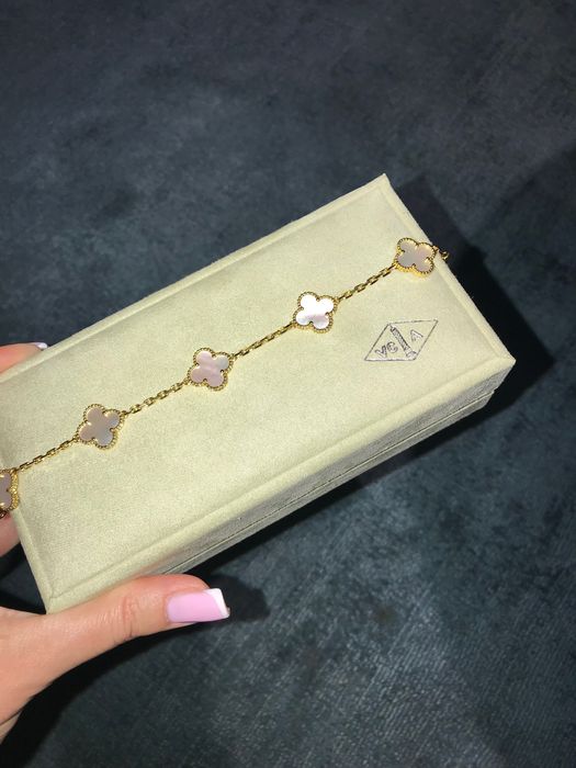 Van Cleef дамска гривна