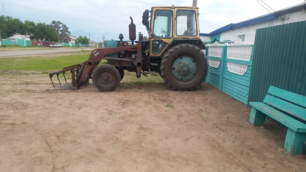 Продам трактор ЮМЗ с куном