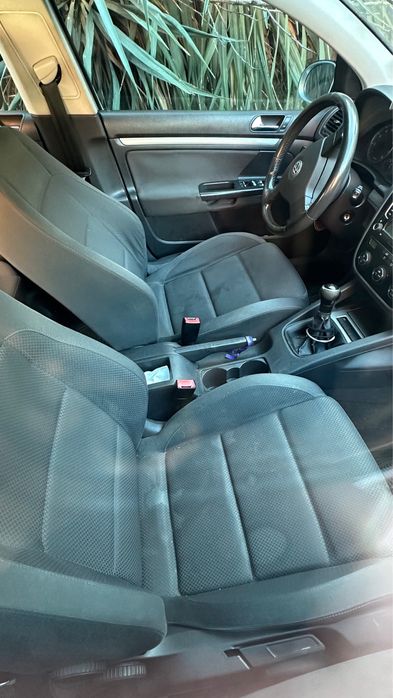 Golf 5 цял за части / ремонт