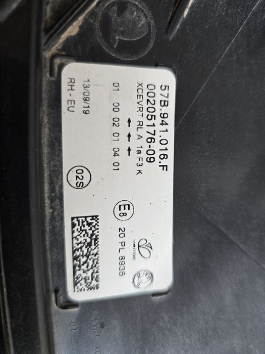 Far dreapta Skoda Karoq cod 57B941016F