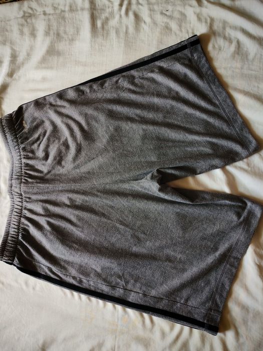 Pantaloni scurți adidas