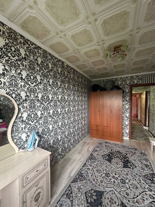 Продаётся 2-комнатная 103-серии. КАЛДАЯКОВА - №45 гиназия. Этаж: 5/5