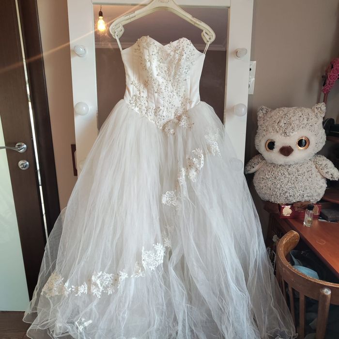 Продам платье новое