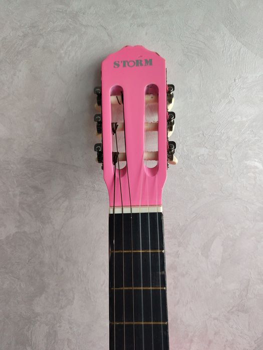 Китара Storm Ас85