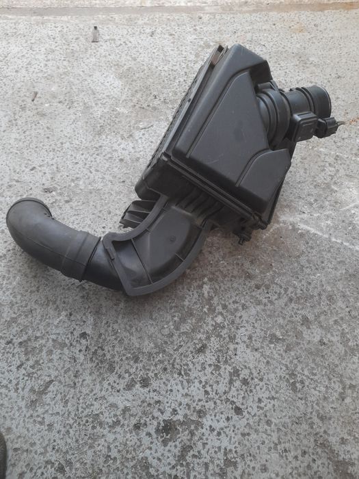 Carcasa Filtru Aer Debitmetru Aer Renault Laguna III 3 1.5 Dci