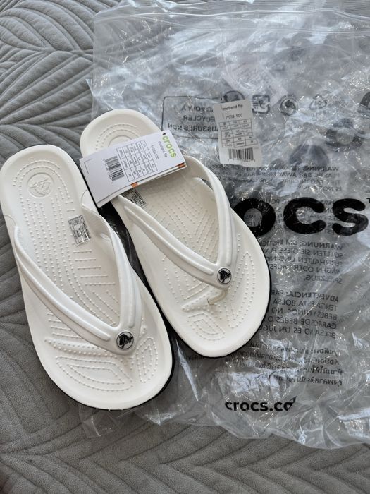 продам новые Crocs