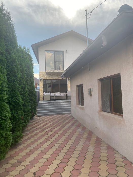 casa   de   vânzare