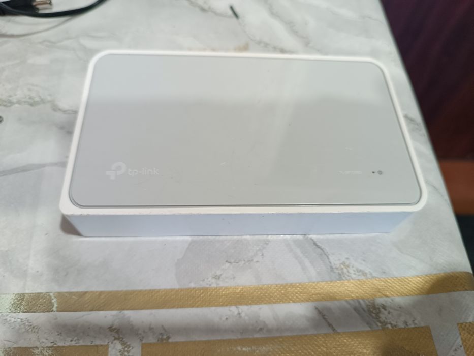 Коммутатор, switch (mercusys, tplink)