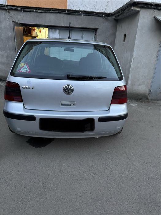 Volkswagen Golf 4 1.4 16V