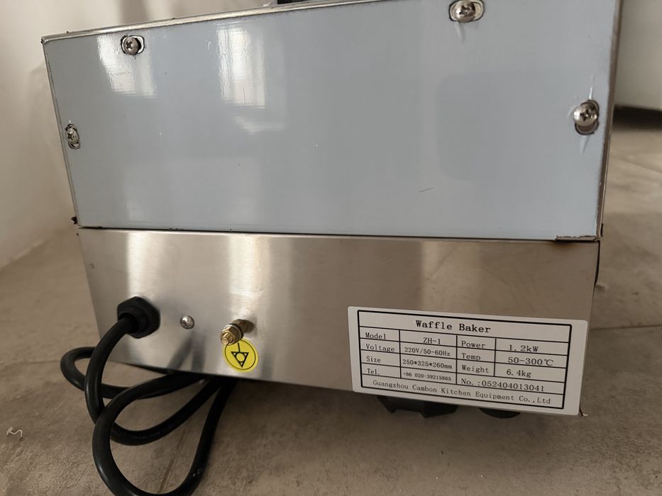 Вафельница, орешница