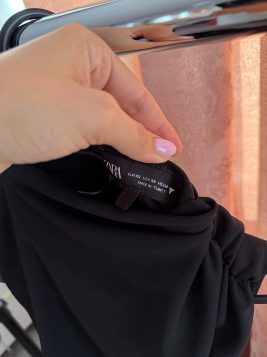 Дълга черна рокля Zara