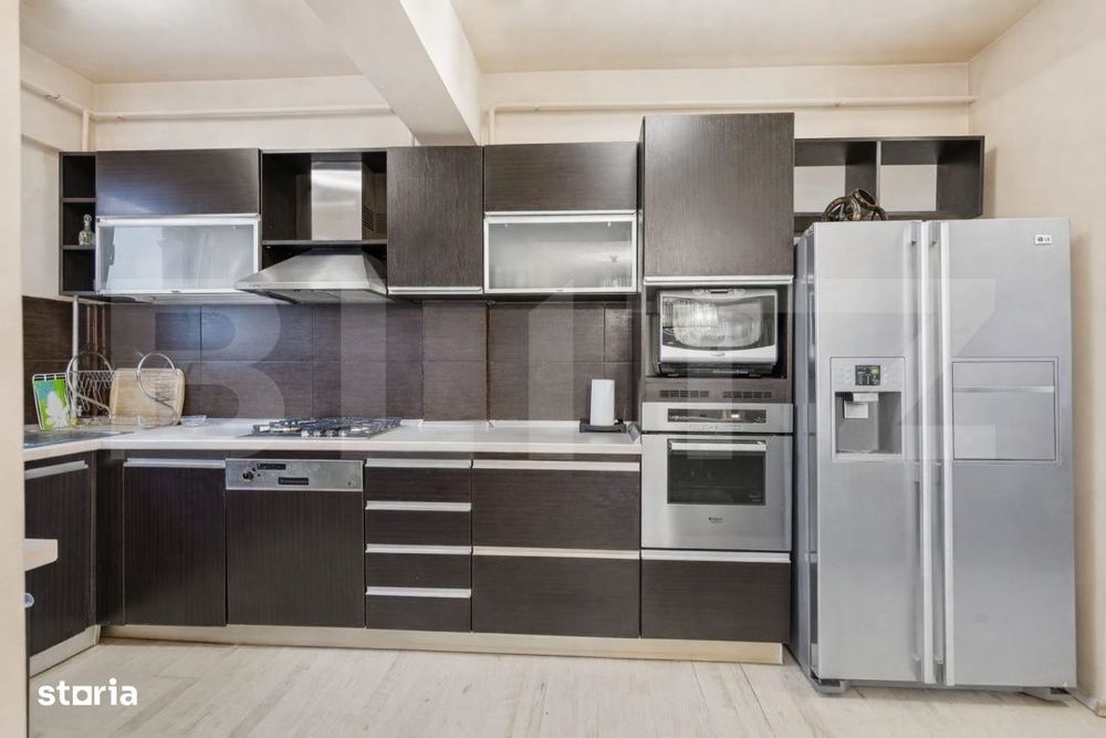 PENTHOUSE Exclusivist in CENTRUL CIVIC 100mp Terasa Panoramica 100 mp