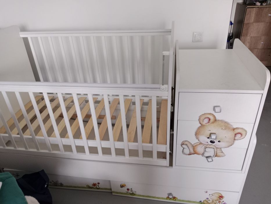 Кроватка продам срочно