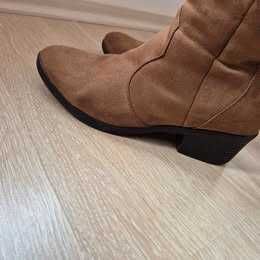 Дамски боти в много добро състояние,  номер 37