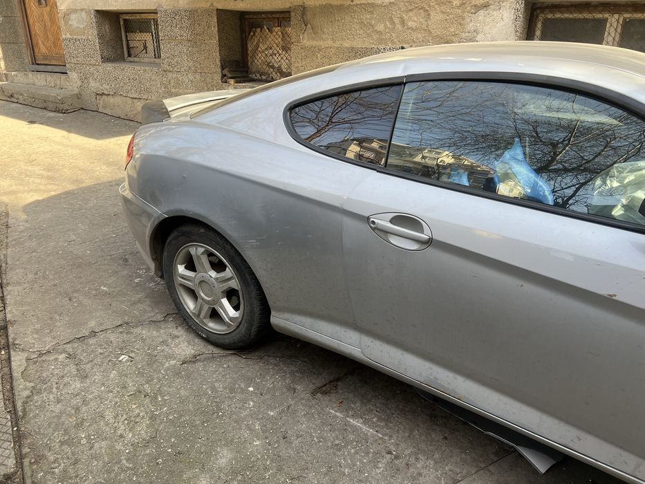 Hyundai coupe на части