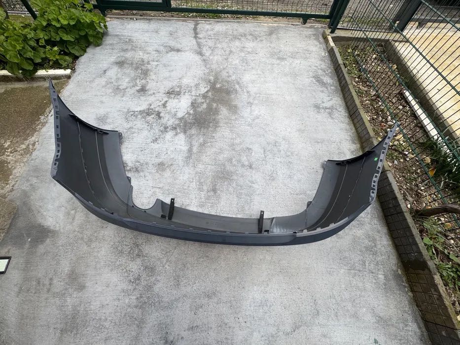 Решетка за Mercedes W204