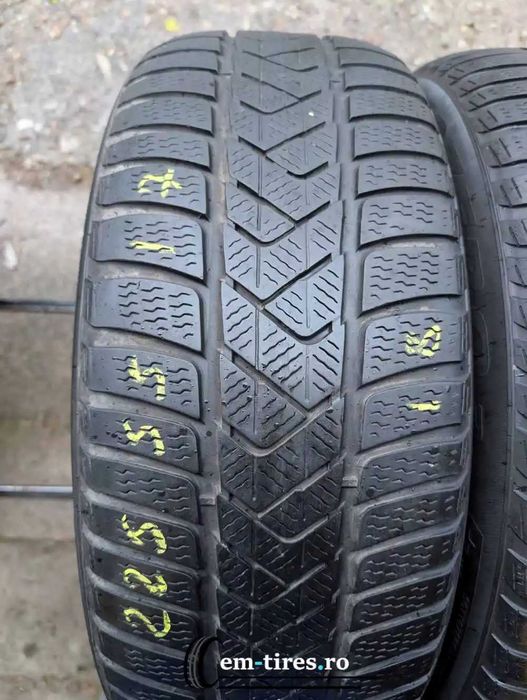SET 2 Anvelope Iarna 225/55 R17 PIRELLI Sottozero 3 97H