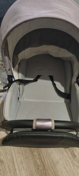 Продам коляску 2 в 1 Tutis nova