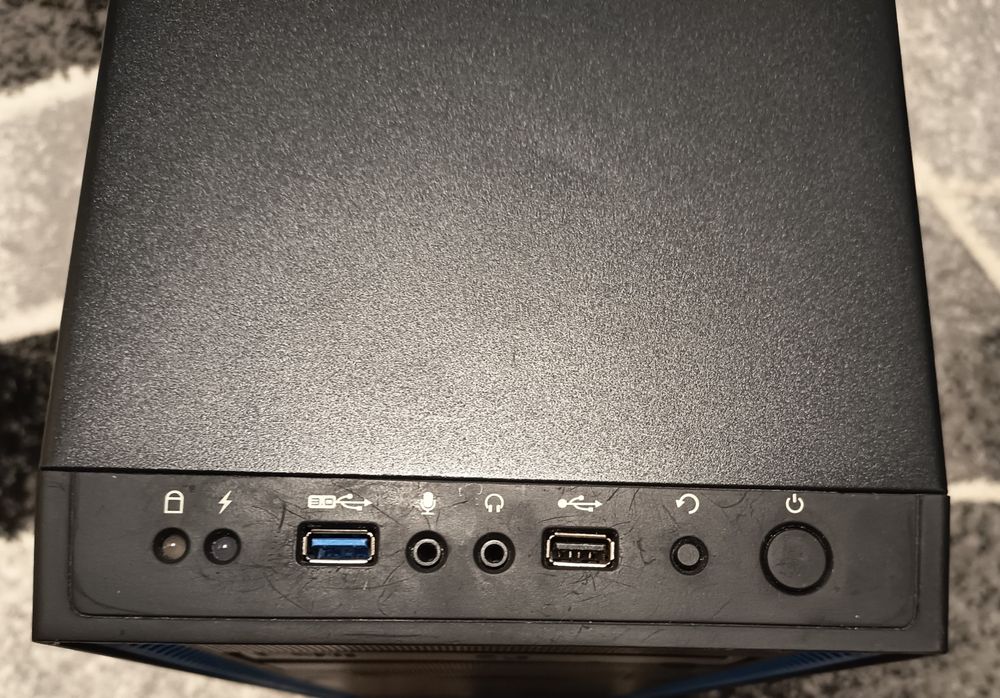 Настолен геймърски компютър PC GeFors 7400 GAMING