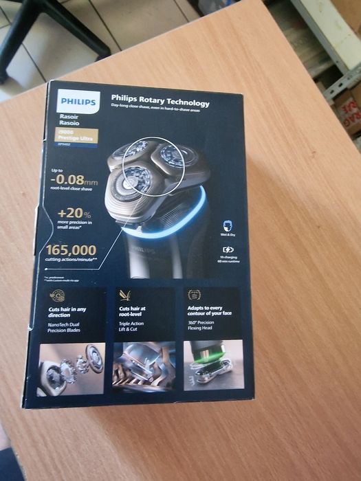 Philips i9000 Prestige Ultra – Aparat de ras electric | Nou, Sigilat