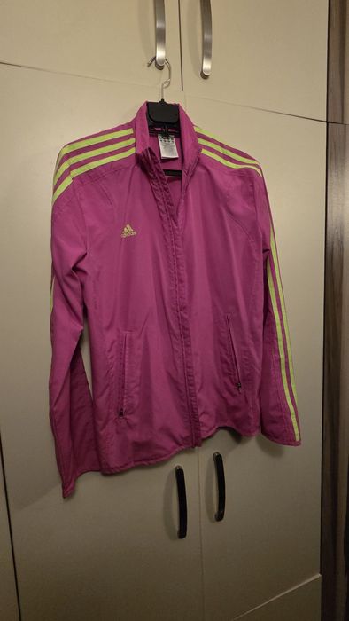 Adidas връхна дреха