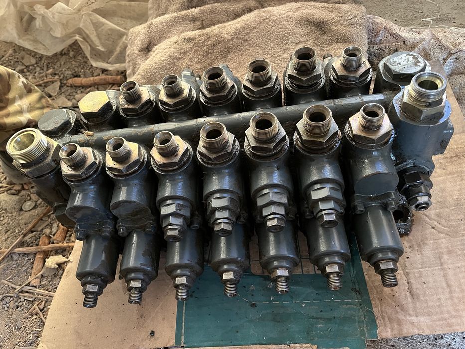 На 3в1 гидрораспред xcmg wz30-25 джостик