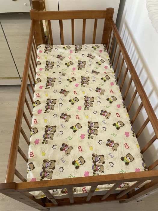 Манеж детский продам 10000