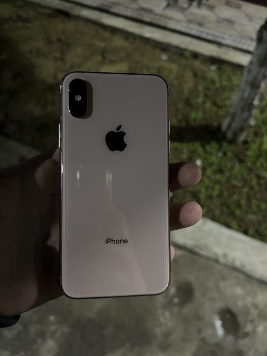 Iphone XS 64 gb ideal karobkasi bor