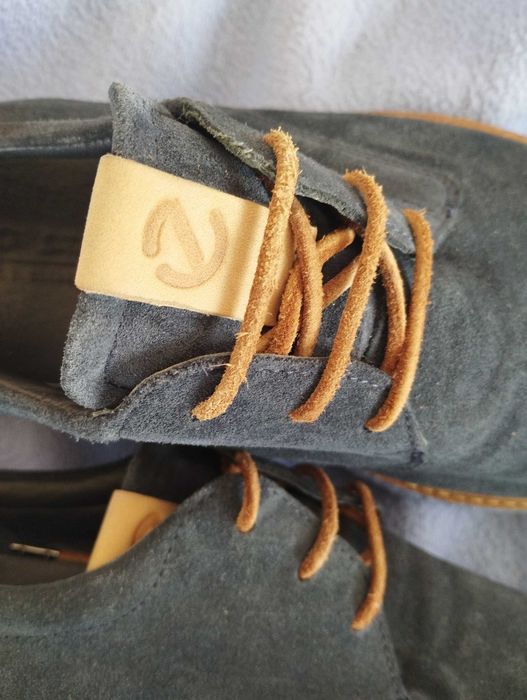 Обувки Ecco , Clarks, Massimo dutti номер 42.