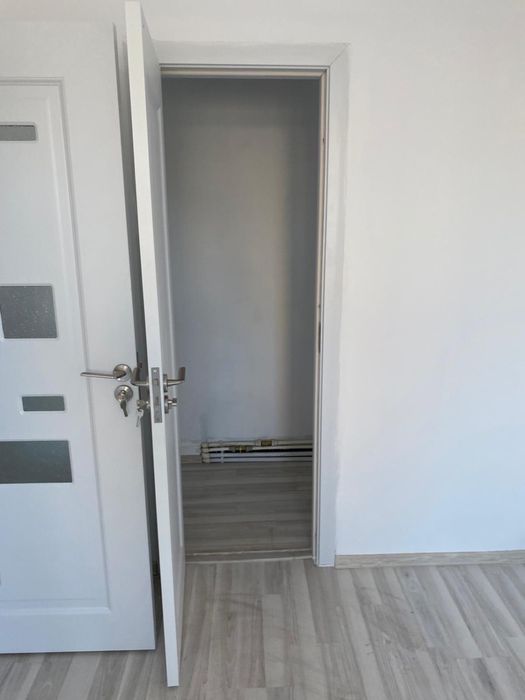 Vand Apartament 3 Camere Central