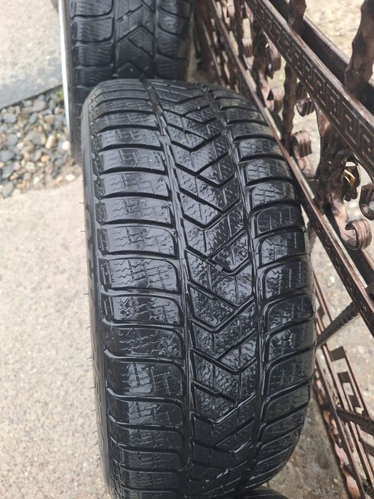 JANTE ALIAJ ORIGINALE BMW* + Cauciucuri 215 / 50 / 17 * Pirelli Iarnă*