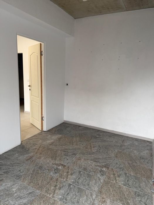 Inchiriez spatiu ideal pentru birou, sau salon de infrumusetare