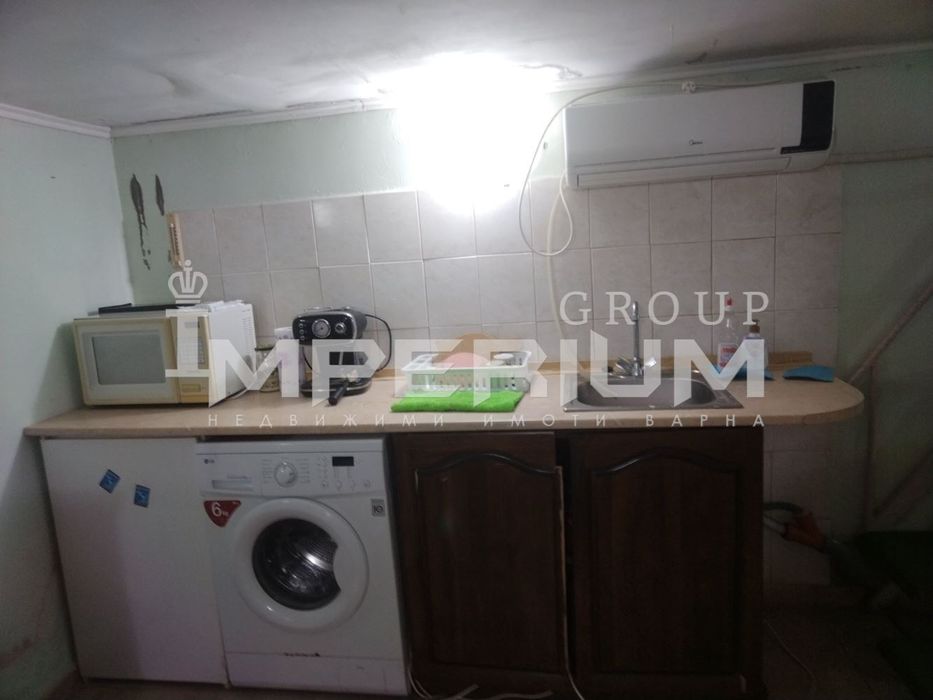 Дава се под наем Двустаен апартамент в Варна, Цветен квартал - 46 кв.м за 229.5 € - Снимка #1