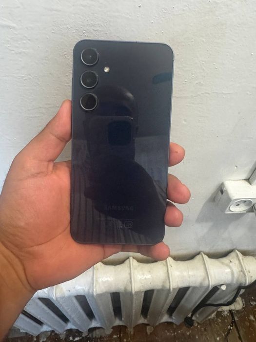 Samsung a55 8×256 holati tiniq yengidek