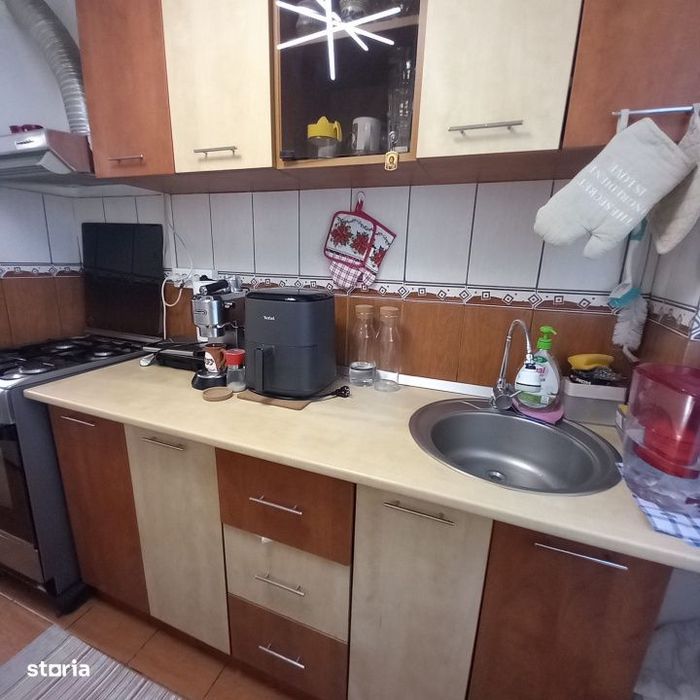 Apartament 2 camere semi, 39 mp, zona Craiovita - Scoala 30