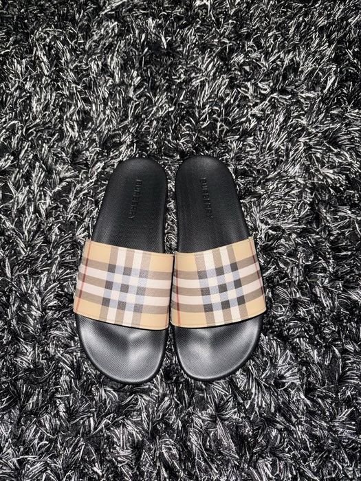 Slapi/papuci burberry