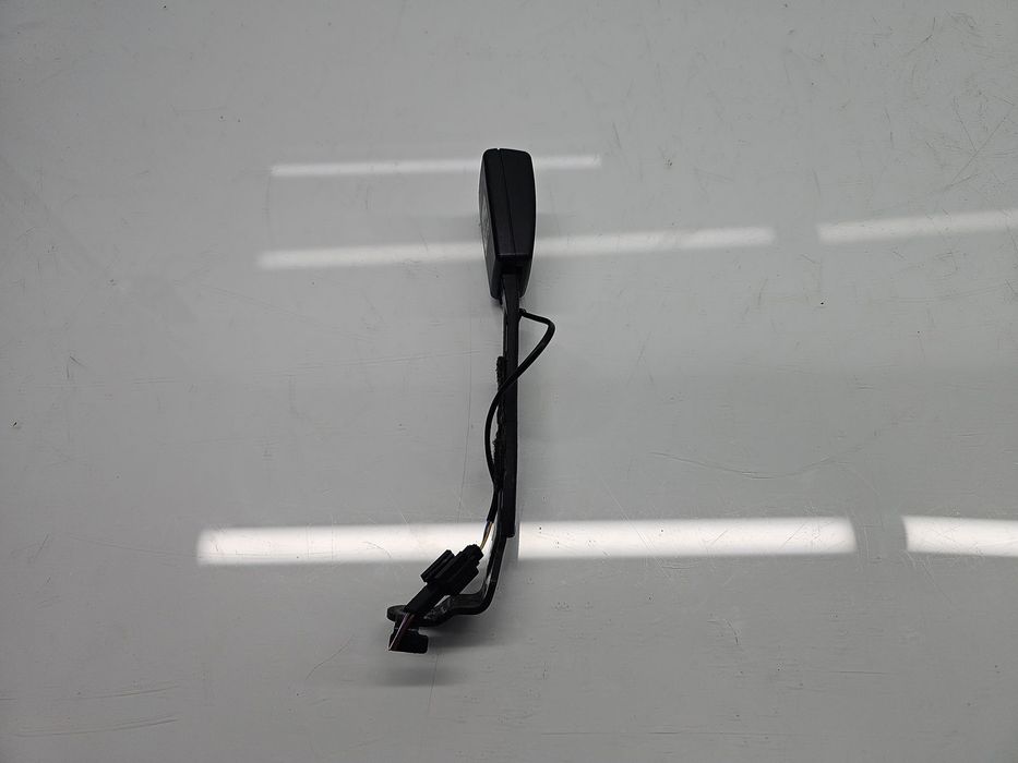 Capsa centura stanga fata Volkswagen Golf 6 (5K1) [Fabr 2009-2013] 1K